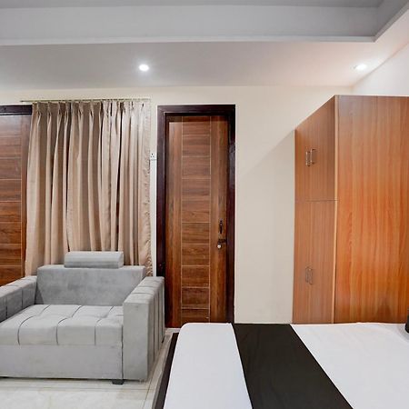 Hotel O R.N Residency Hotel ガーズィヤーバード エクステリア 写真